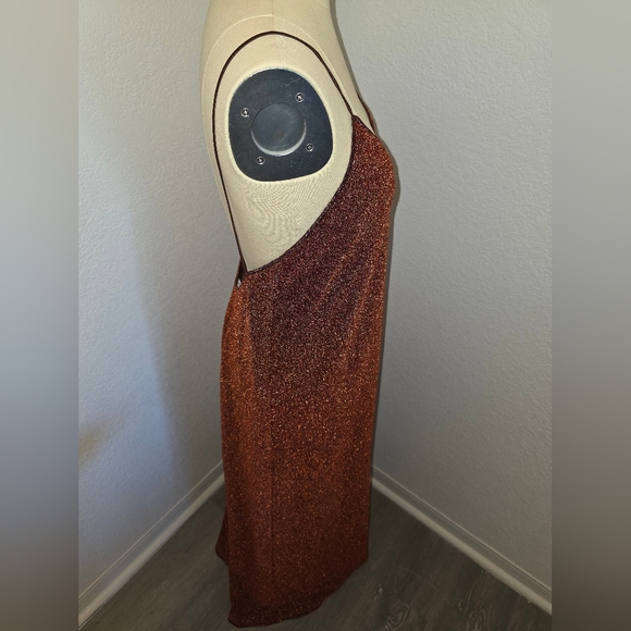 Elegant Brown Maxi Dress - Picture 2 of 15